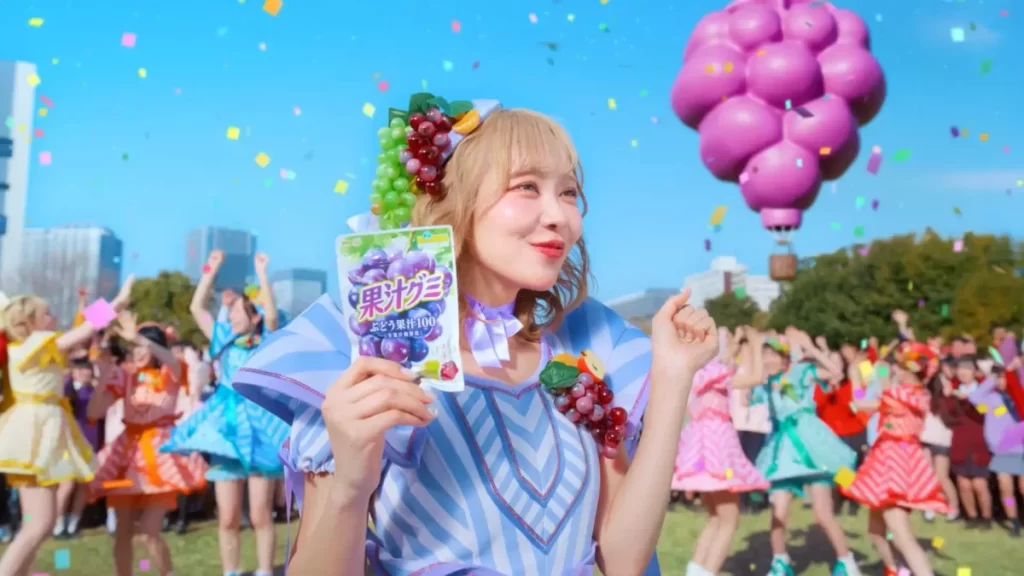 FRUITS ZIPPER 明治果汁グミコラボ 390人学生ミックスダンス 新CM ヤバい可愛さ